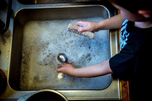 produit plonge manuelle, produit vaisselle main : sensible pour les mains